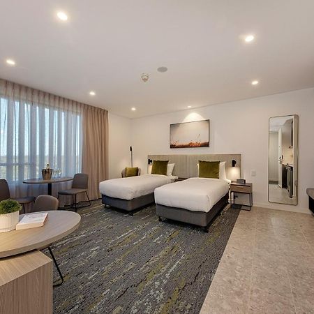 Littomore Suites Kingswood Penrith Dış mekan fotoğraf