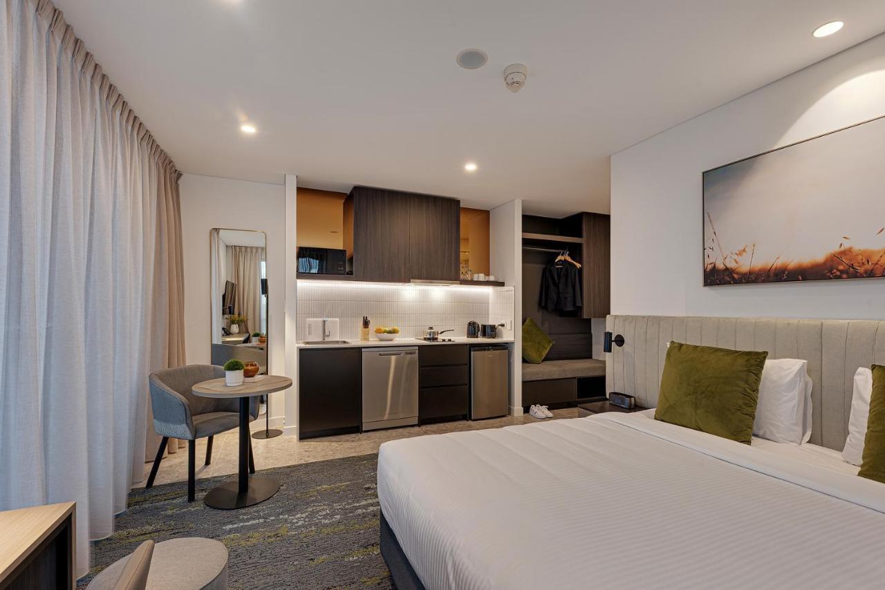Littomore Suites Kingswood Penrith Dış mekan fotoğraf